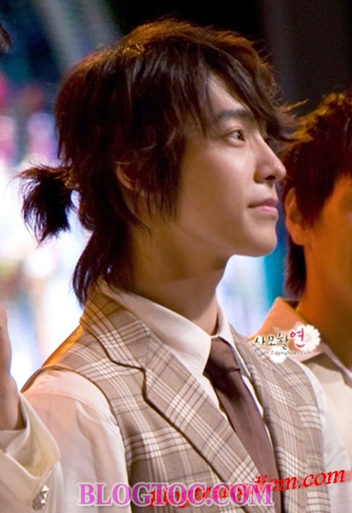 Những kiểu tóc buộc siêu hấp dẫn của các nam ngôi sao Hàn Quốc 10