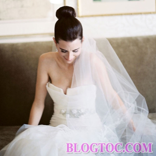 Những kiểu tóc cô dâu kết hợp với voan cưới đẹp cho nàng thêm duyên dáng trong ngày cưới 4