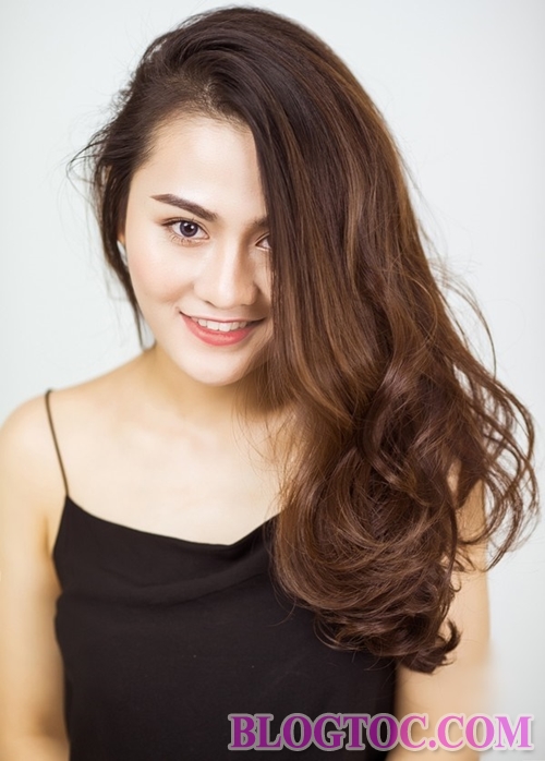 Những kiểu tóc xoăn đuôi đẹp nhất ở Thái Lan đang dần là trào lưu của giới trẻ Việt 9