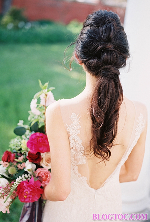 Kiểu tóc cô dâu đẹp với tóc buộc đuôi ngựa đẹp nhẹ nhành mà tinh tế 3