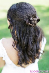 Kiểu tóc cô dâu đẹp với mái tóc xoăn quyến rũ luôn ấn tượng trong mọi thời đại 11