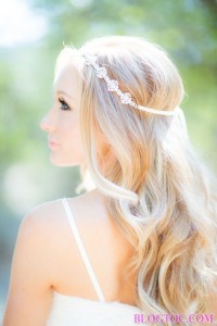 Kiểu tóc cô dâu đẹp với mái tóc xoăn quyến rũ luôn ấn tượng trong mọi thời đại 8