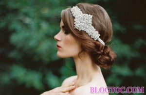 Những kiểu tóc cô dâu đẹp đi cùng năm tháng 13