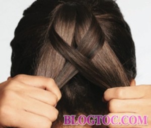 Cách tết tóc đuôi ngựa đẹp đơn giản tại nhà cho bạn gái đi chúc tết 6